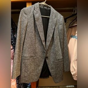 M black and white blazer